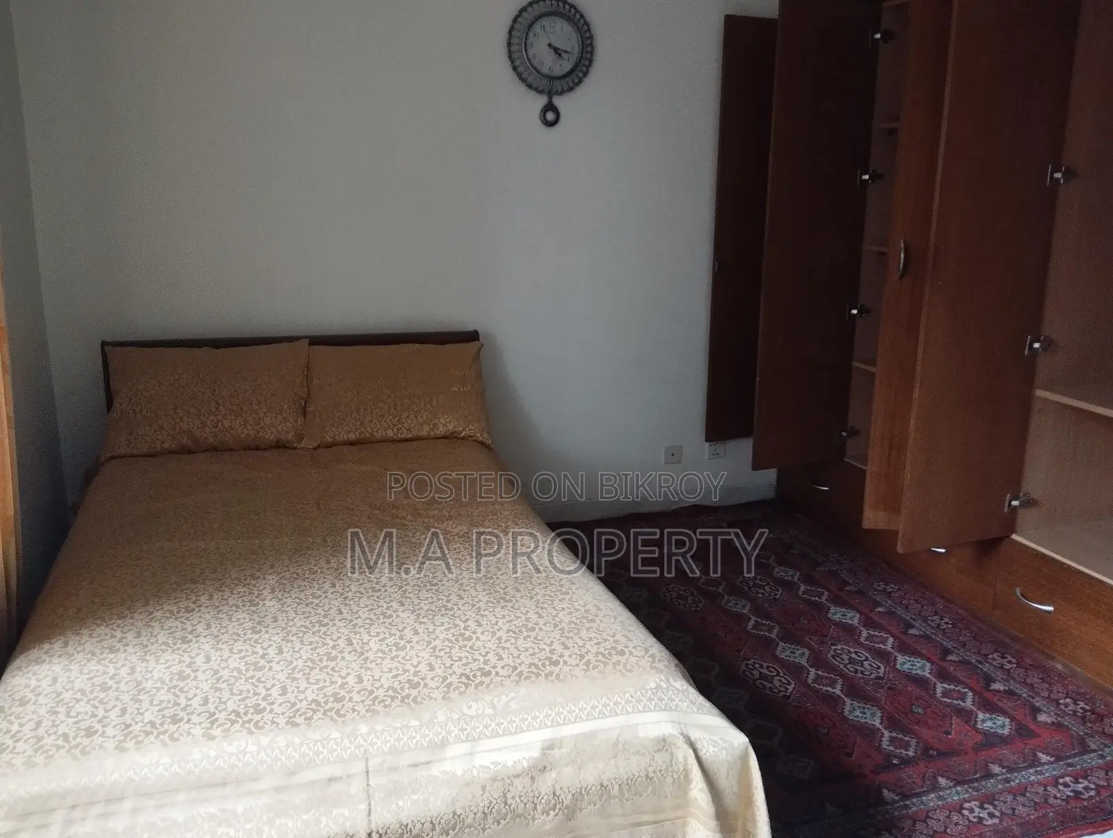 EXCELLENT 4 BED FURNISHED FLAT RENT IN GULSHAN NORTH