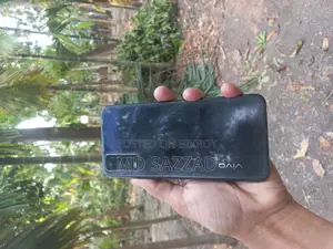 Vivo V20 (Used)