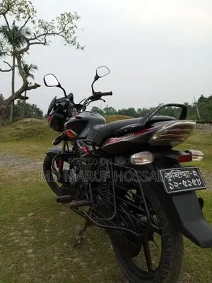 Bajaj Discover 100 . 2013