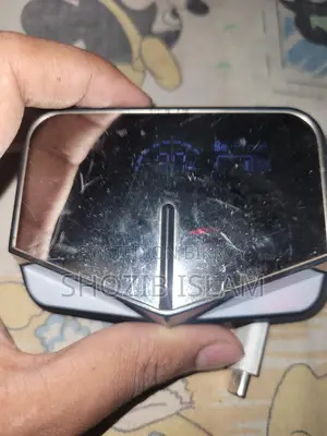 হেডফোন বিক্রির জন্য