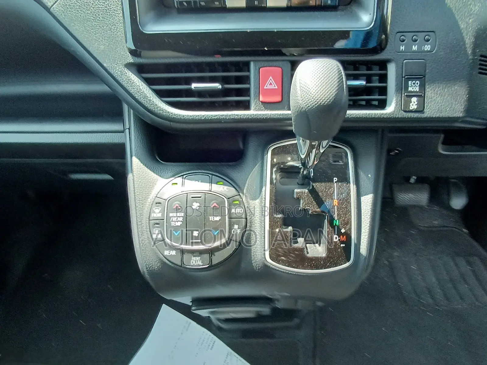 Toyota Noah X 2021