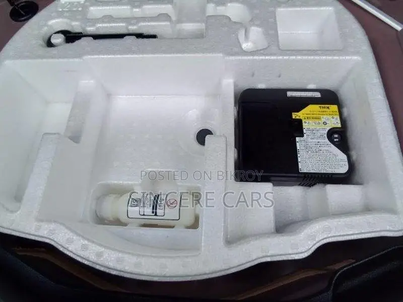 Toyota Aqua Z HYB 360CAMERA 2021