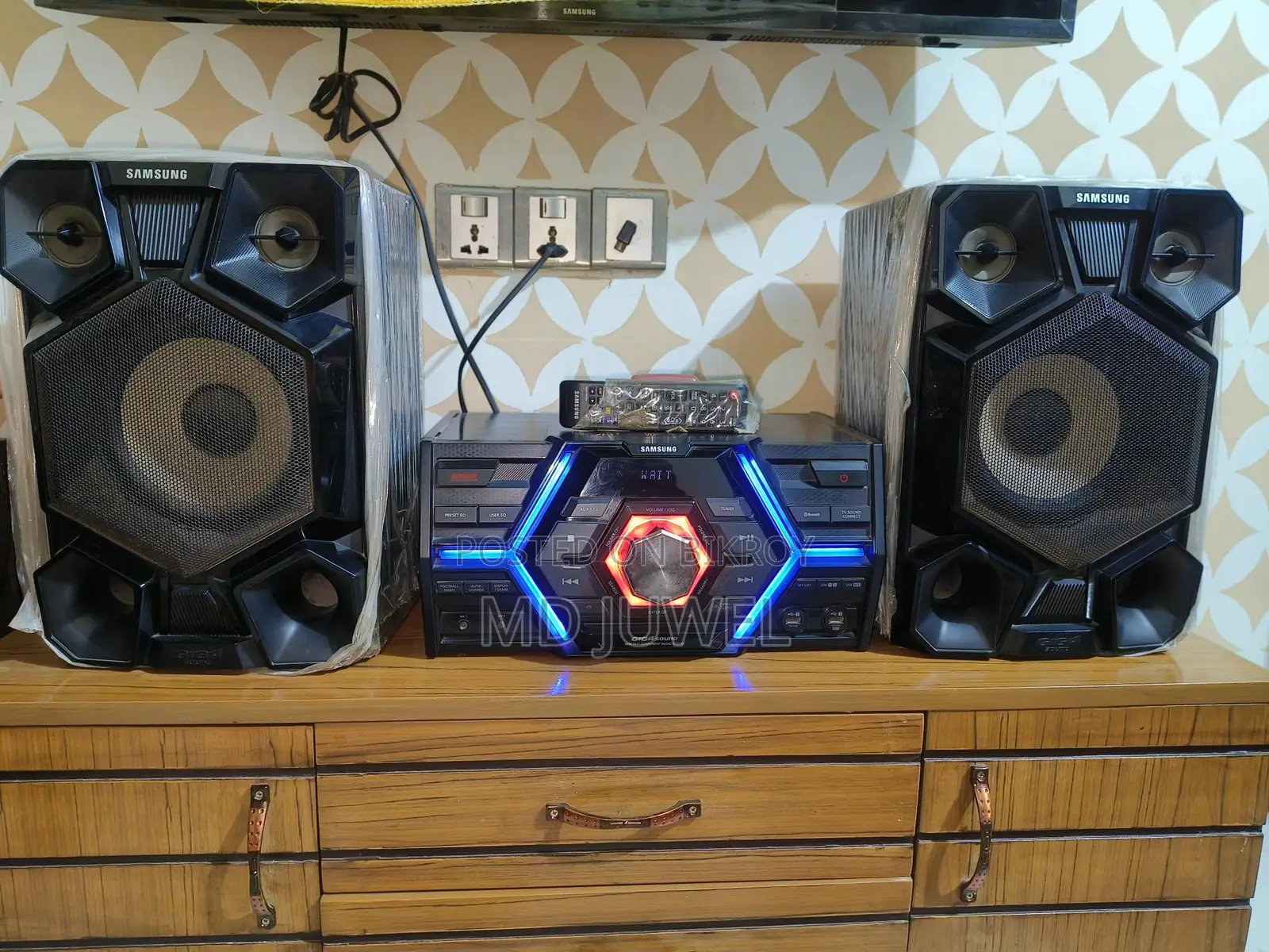 Samsung Mx Js 5000 with Giga Sound