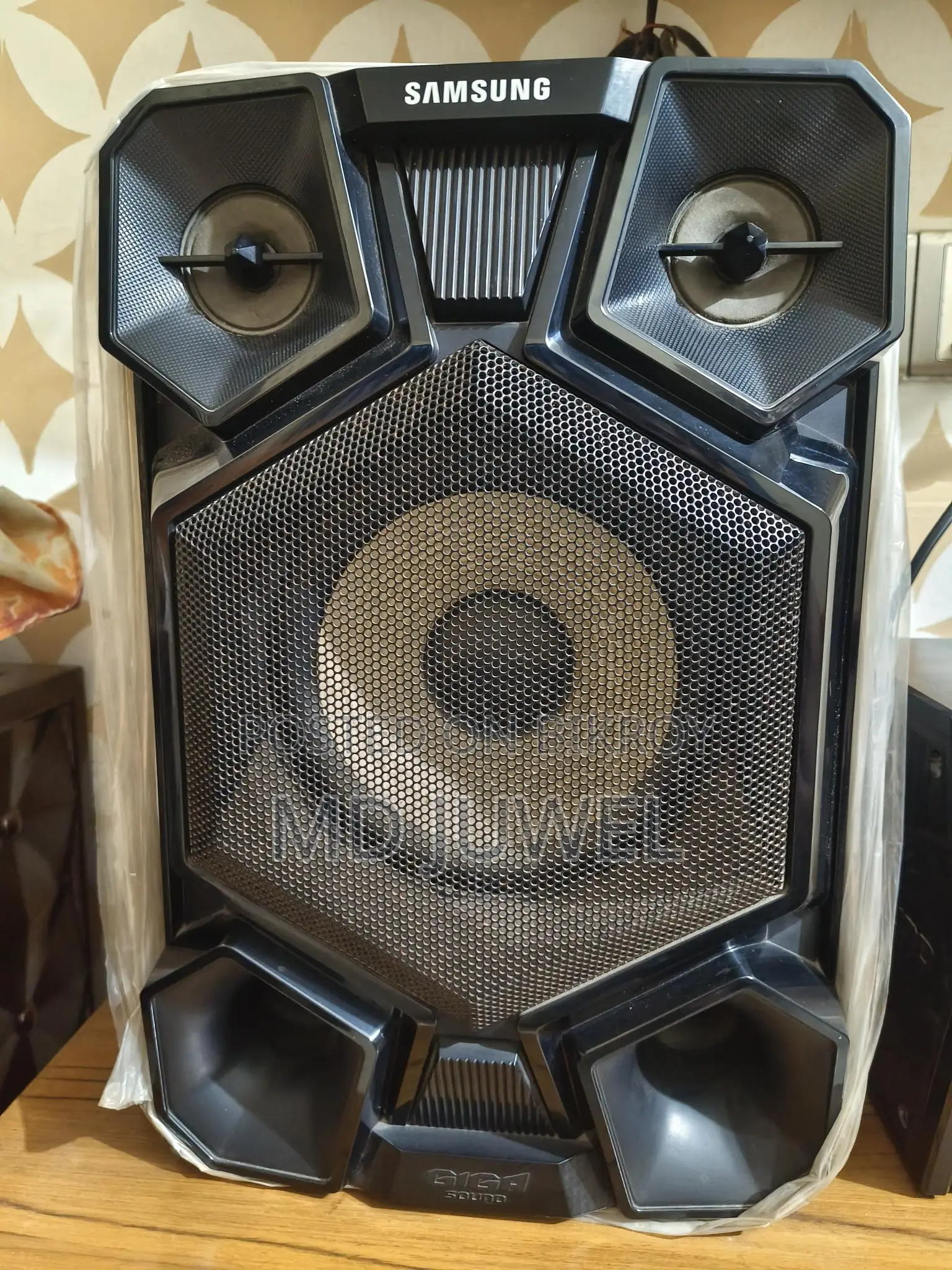 Samsung Mx Js 5000 with Giga Sound
