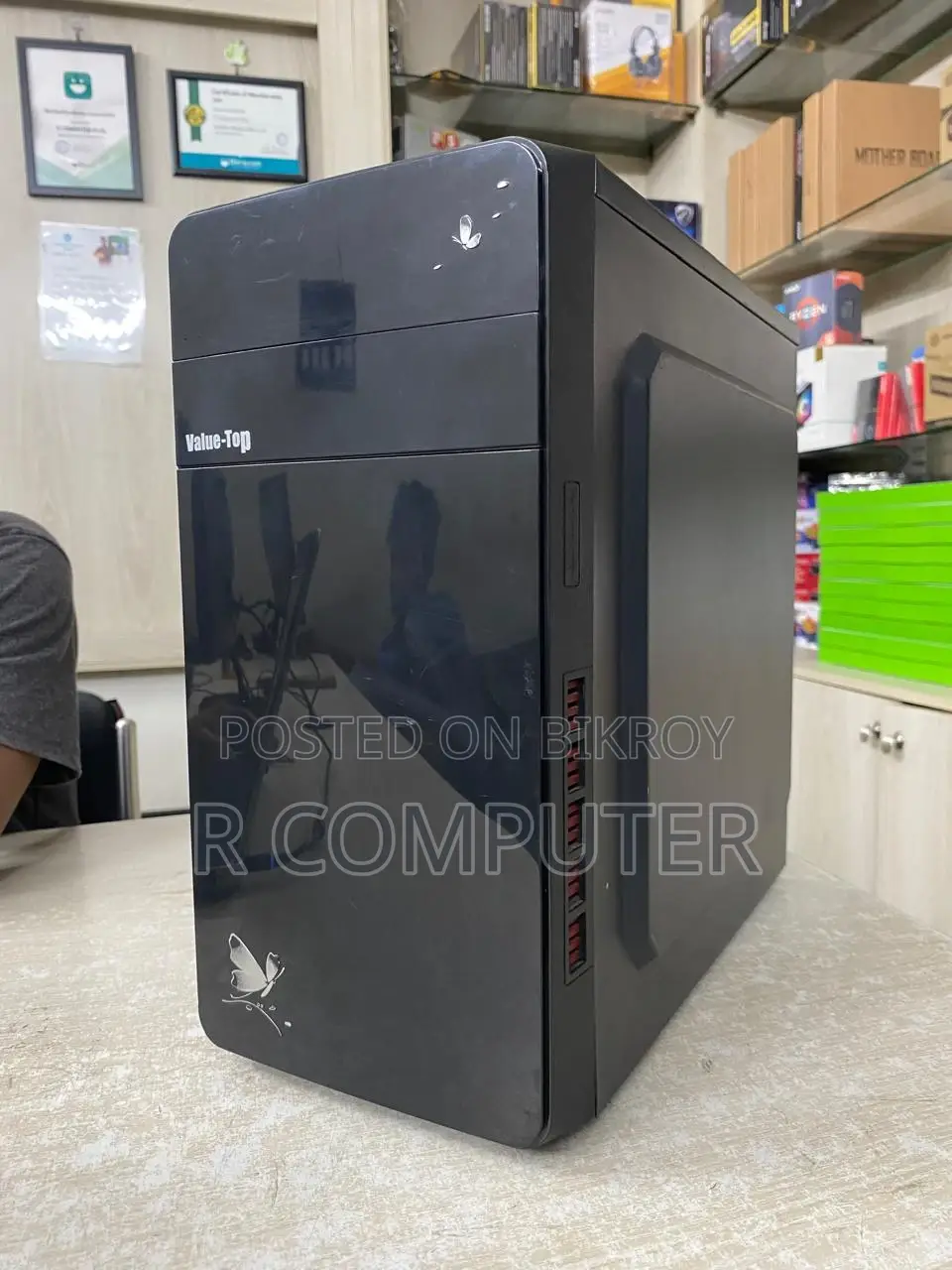 Desktop PC Intel Core i3 (4th Gen) SSD 120GB + 500GB HDD + RAM 8GB + Graphics