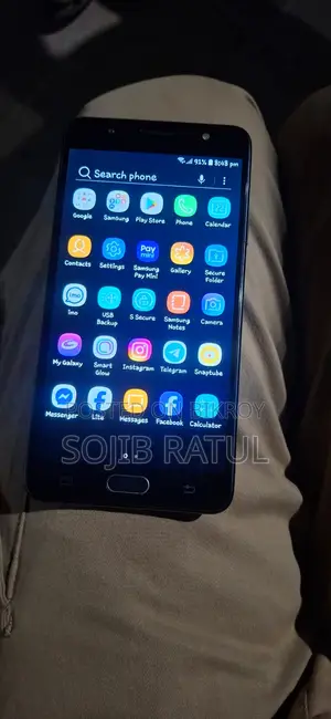 Samsung Galaxy J7 Max . (Used)