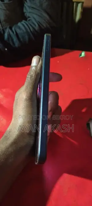 ভিভো Y31 অ্যান্ড্রয়েড ১৫ (ব্যবহৃত)