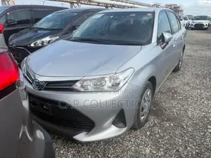 Toyota Axio EX HYBRID 2022