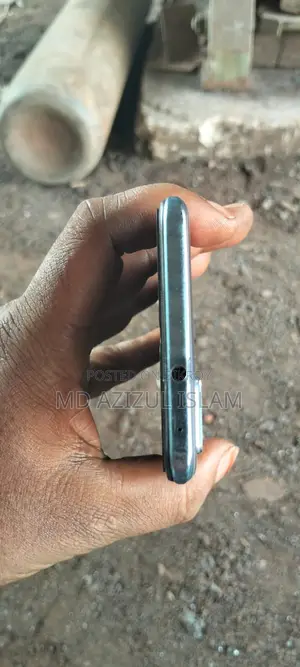 Vivo V21e (Used)