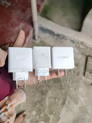 OnePlus 10 Pro 80W Charger (Used)