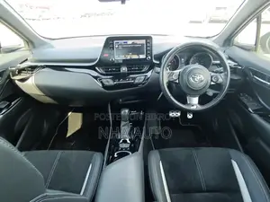 Toyota C-HR GR-SPORTS 2021