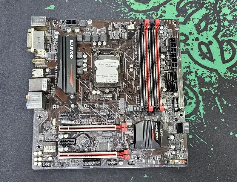 Gigabyte GA‑B250M‑Gaming 5 Motherboard With 1 Year Warranty