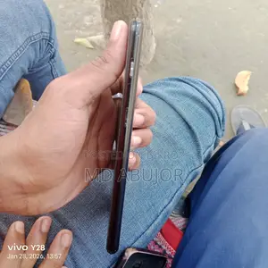 OnePlus 6T . (Used)