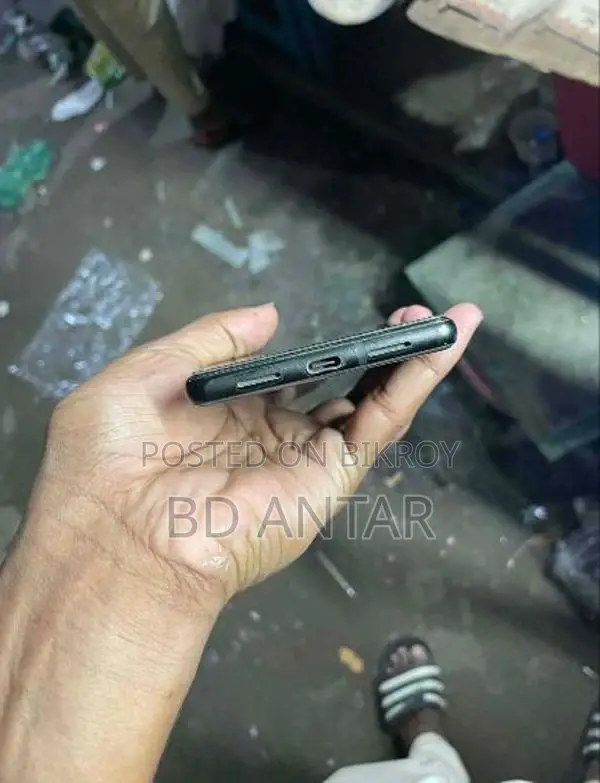 Google Pixel 6 (Used)