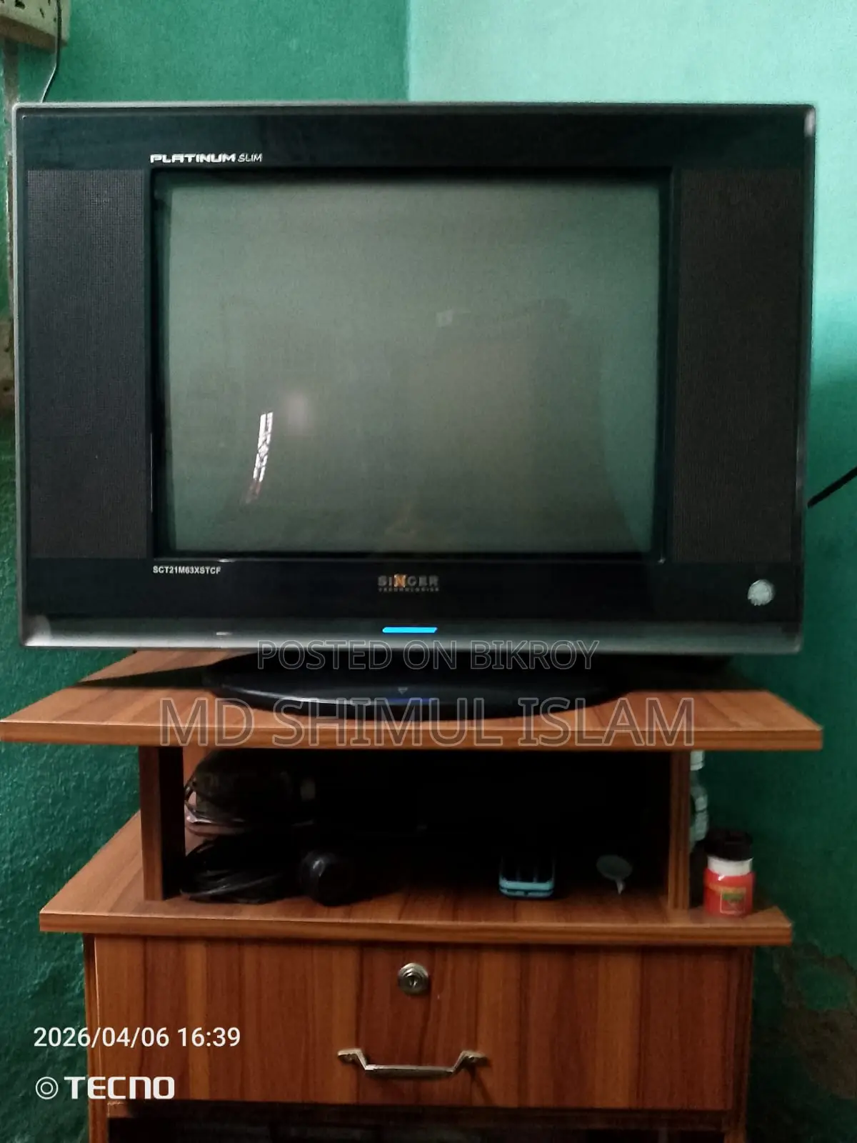 SINGER CRT 21" Flat Colour TV