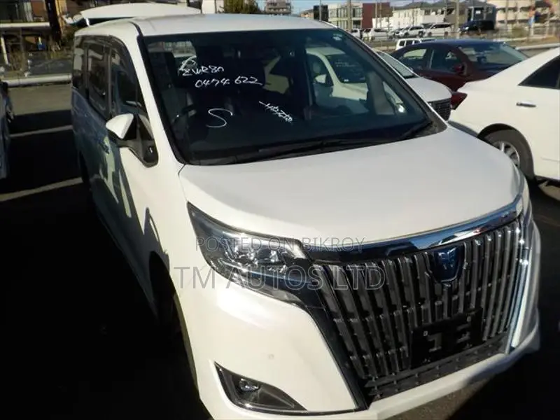 Toyota Esquire GI LED 4.0 PEARL 2020