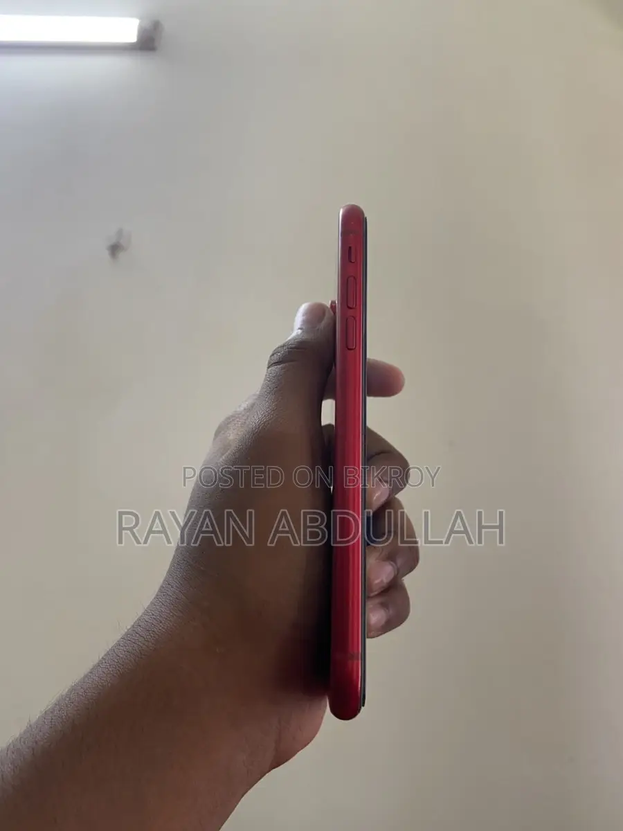 Apple iPhone XR 256gb (Used)