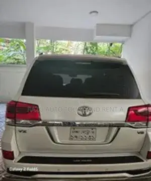 V 8 For Rent