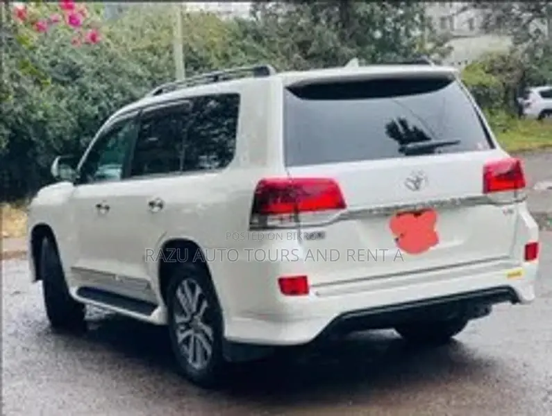 V 8 For Rent