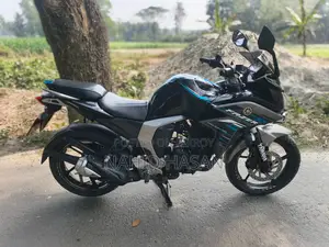 Yamaha Fazer . 2017