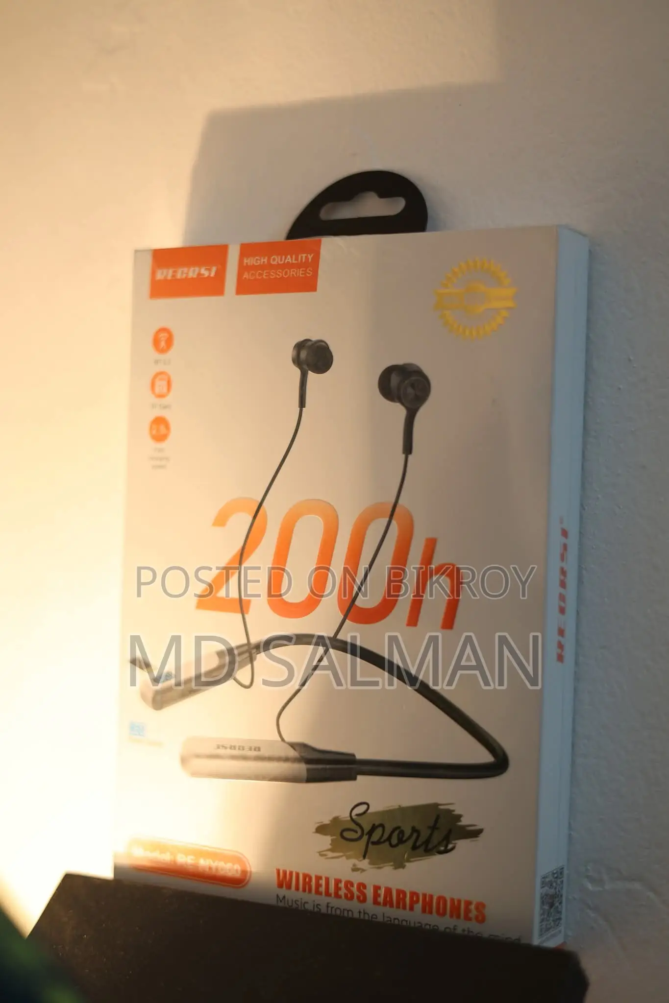 “200 Hours Battery Wireless Neckband Earphones ”