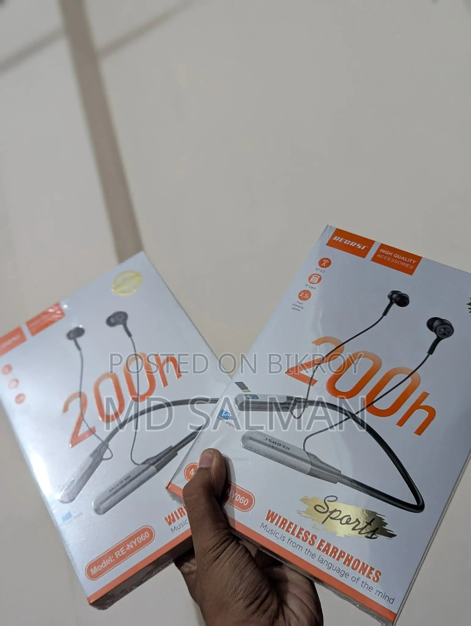 “200 Hours Battery Wireless Neckband Earphones ”
