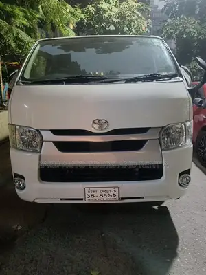 ভাড়ার জন্য Hiace