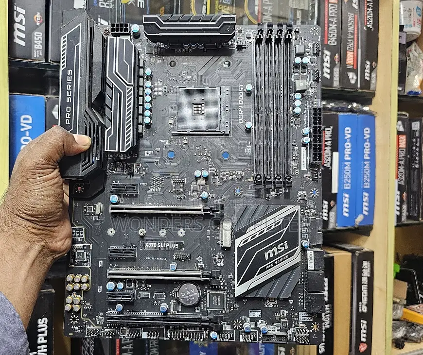 MSI X370 SLI PLUS AM4 AMD ATX Gaming Proffesional Motherboard