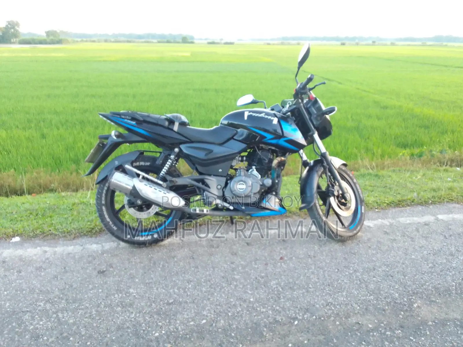 Bajaj Pulsar 150 . 2018
