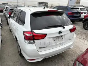Toyota Fielder 2021