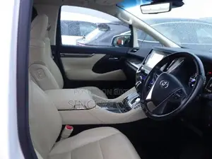 Toyota Alphard EXECUTIVE LOUNGE HYB 2021