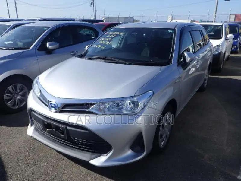 Toyota Fielder Ex 2021