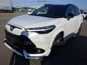 Toyota Corolla Cross Z Leather HV Pearl 2024