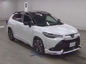 Toyota Corolla Cross Z Leather HV Pearl 2024