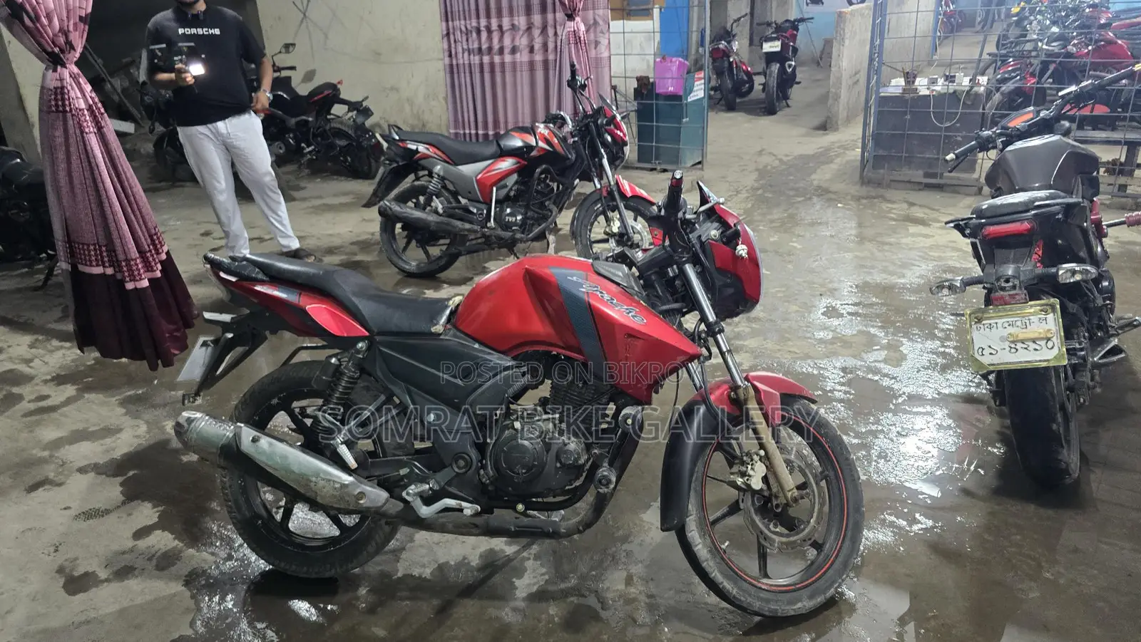 TVS Apache RTR সুপার ফ্রেশ 2015