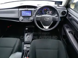 Toyota Axio EX HYBRID 2021 Silver
