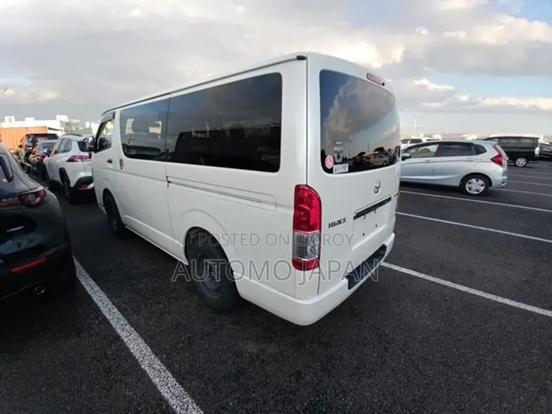Toyota Hiace Super GL 2020