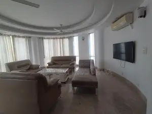 Baridhara Diplomatic Luxurious Flat