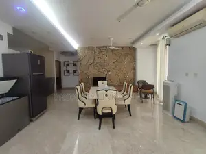 Baridhara Diplomatic Luxurious Flat