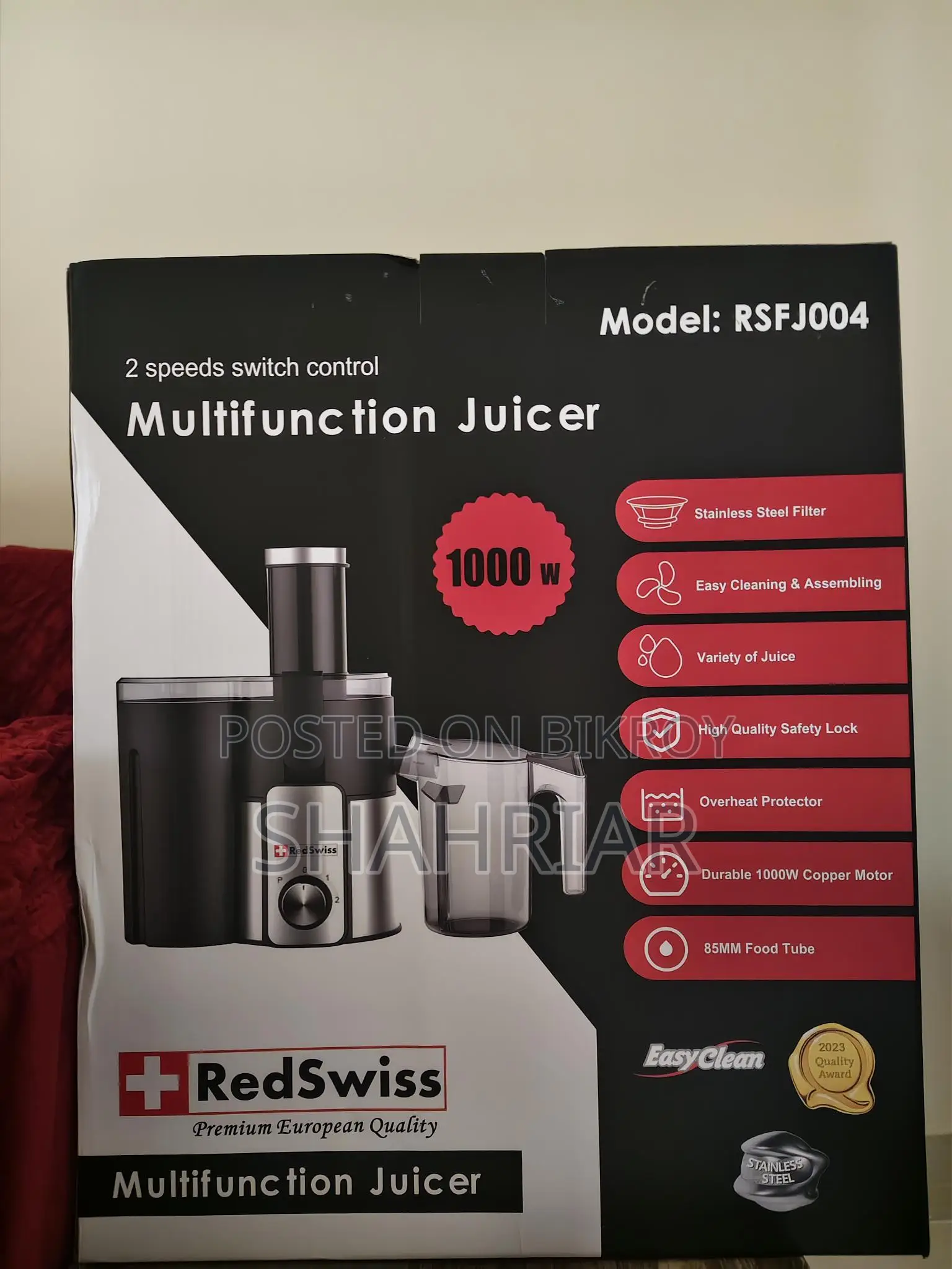 Brand New Branded Juicer (Intact), Price Fixed
