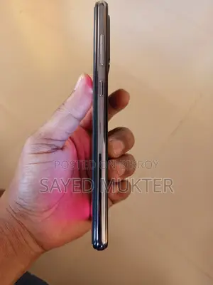 Samsung Galaxy A72 (Used)