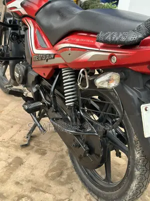 TVS Metro Plus . 2019