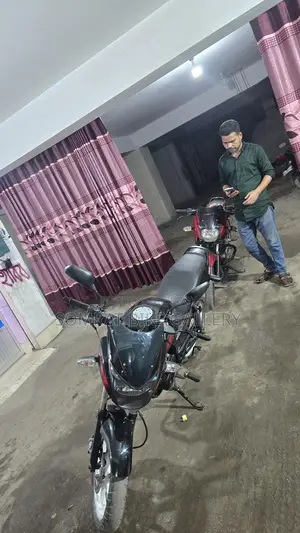 Bajaj Pulsar 2013