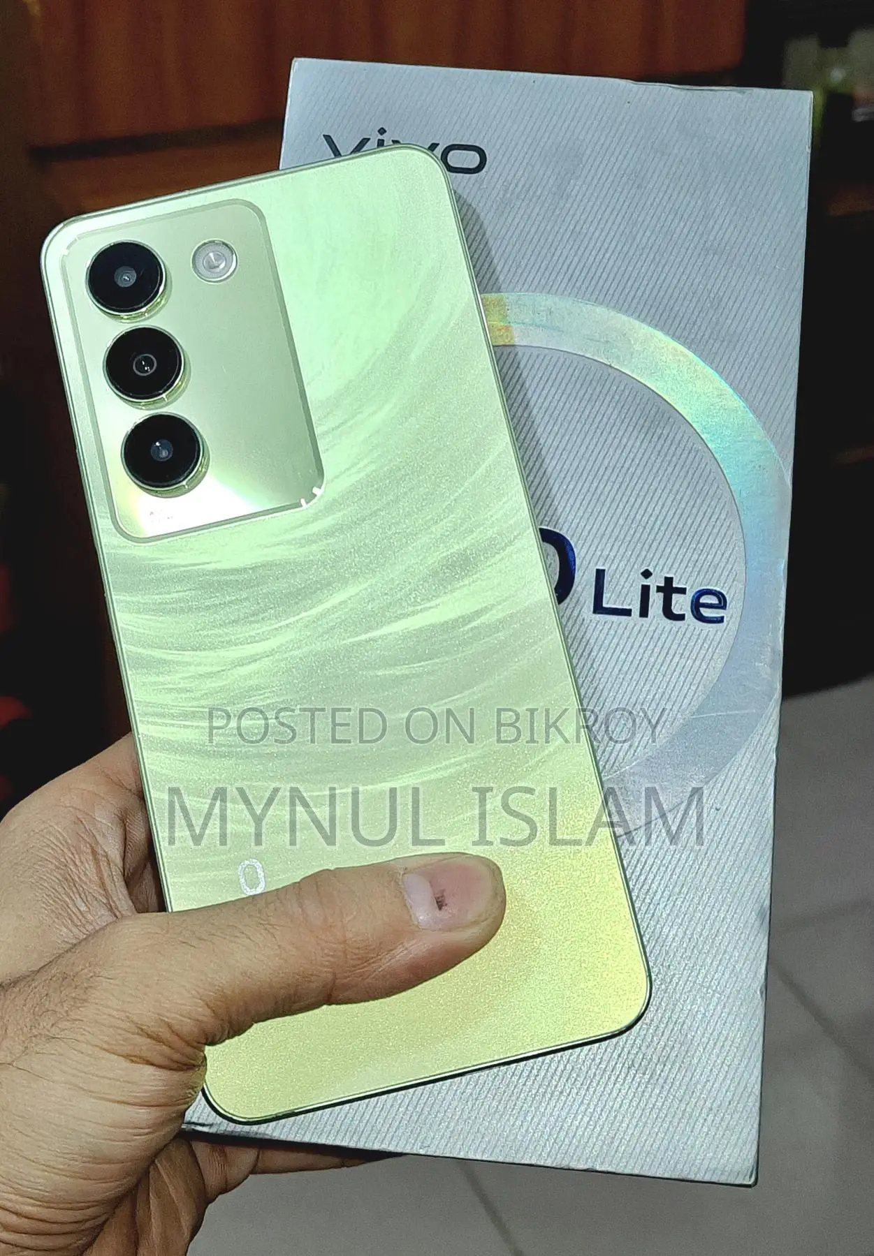 Vivo V30 Lite . (Used)