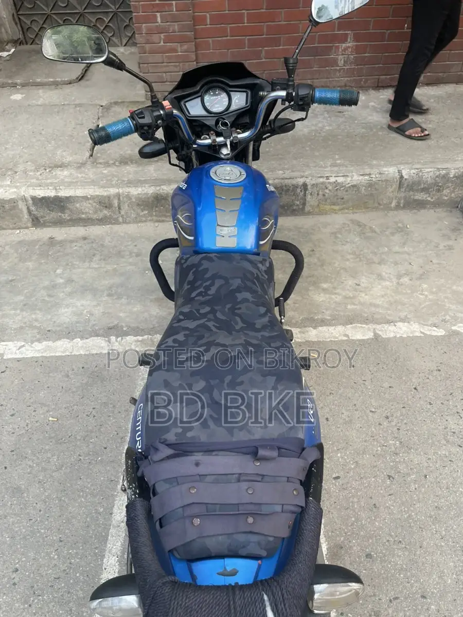 Mahindra Centuro 2018