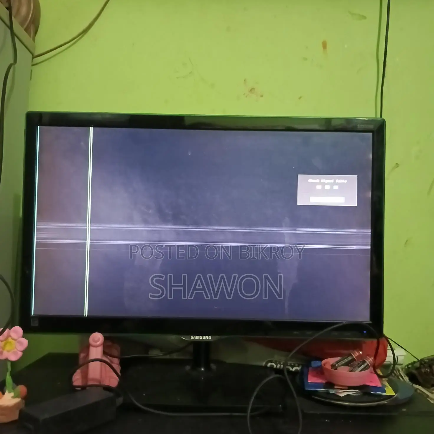 SAMSUNG MONITOR