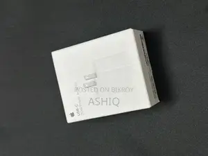 অ্যাপল অরিজিনাল অ্যাডাপ্টার ২০ ওয়াট