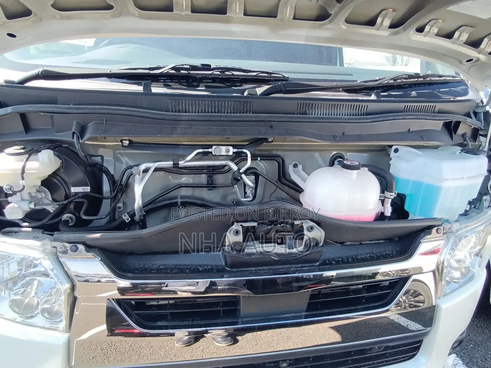 Toyota Hiace SUPER GL 2023