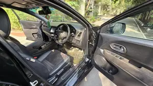 Honda Vezel 1.5 2WD 2016 Black