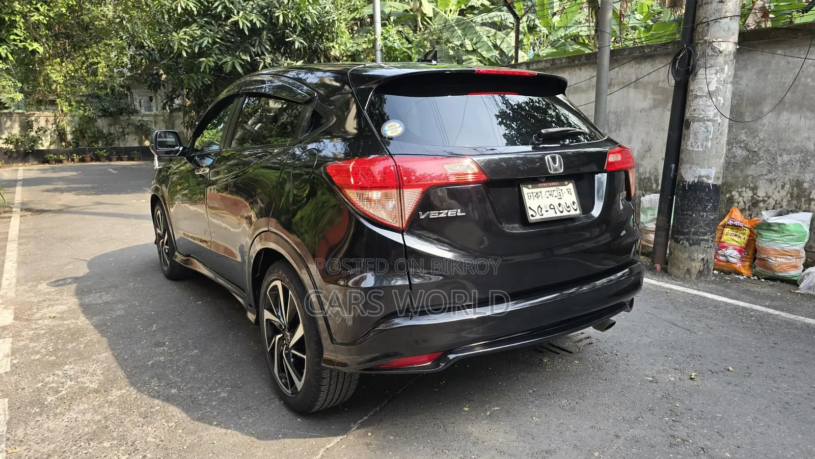 Honda Vezel 1.5 2WD 2016 Black